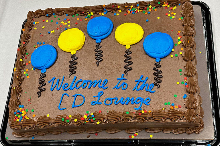Welcome to the CD Lounge cake!