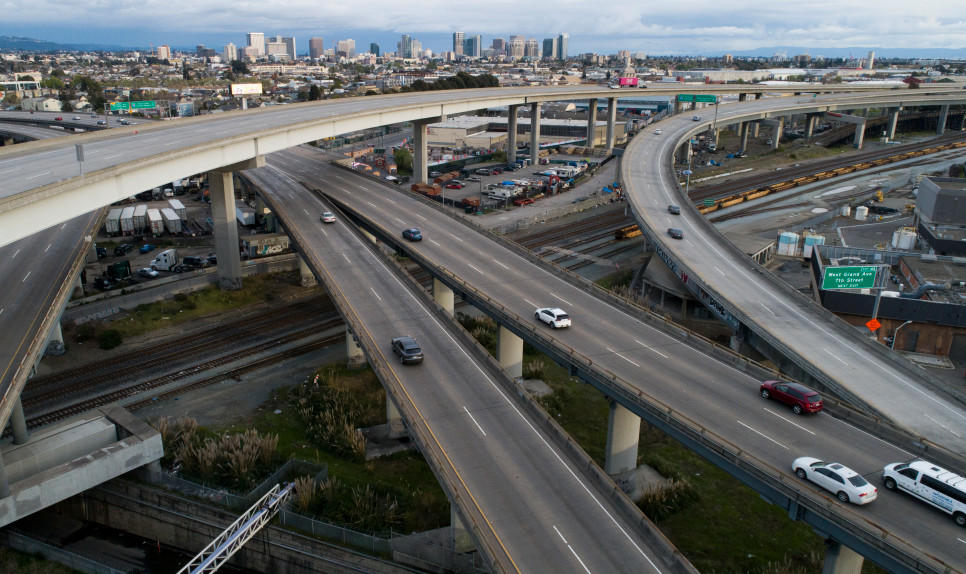 Light traffic in Oakland, CA on March 14, 2020