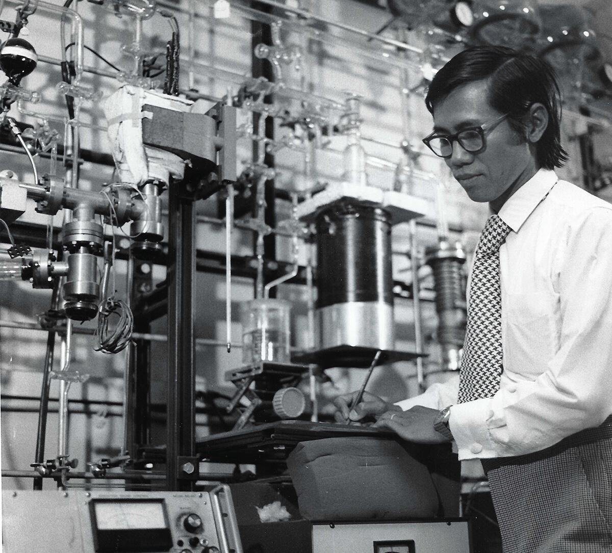 Shun Fung in the research lab at Exxon
