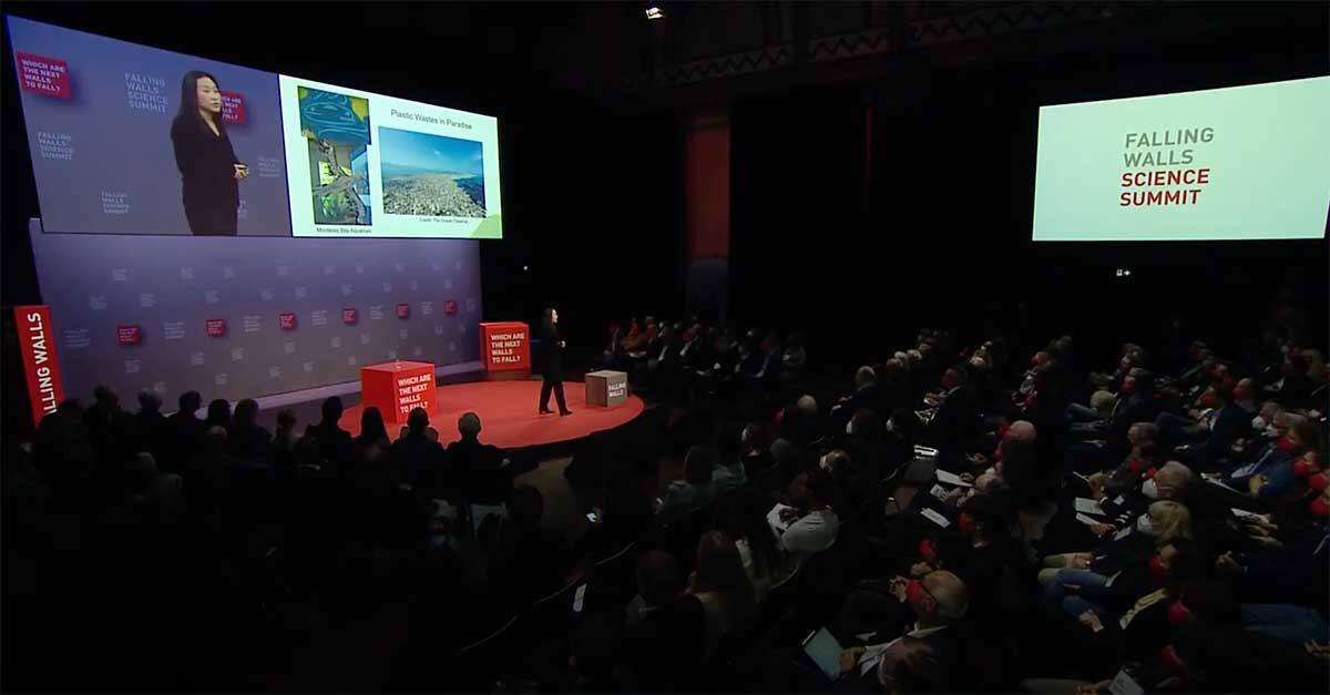 Ting Xu lectures at 2022 Falling Walls event in Berlin, Germany