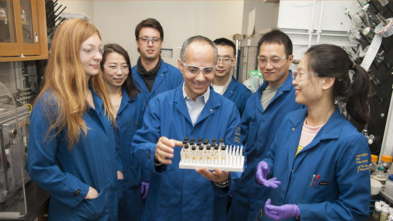 Omar Yaghi with the Yaghi Research Group