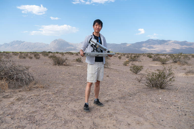 Zhiling Zheng and a MOF-powered water harvester.